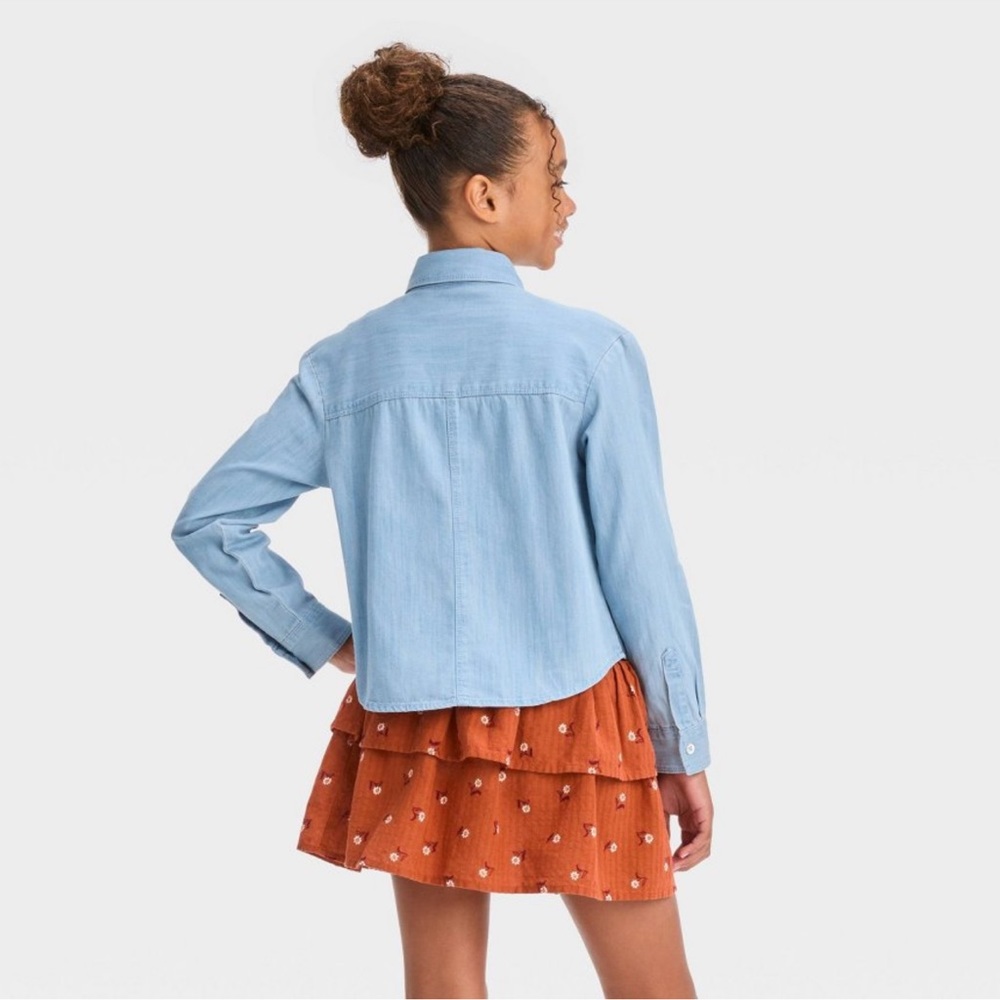 Cat & Jack Long Sleeve Button Down Light Wash Woven Top - Picture 2 of 3